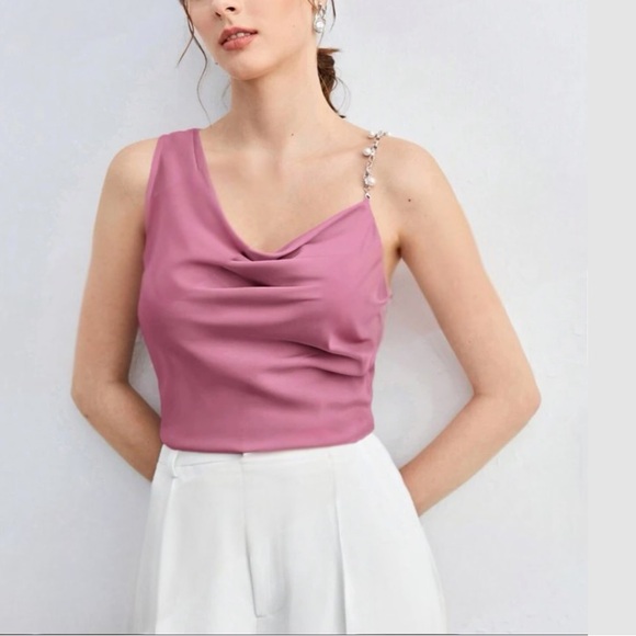 Luxe chain detail asymmetrical neck cami top - Picture 13 of 14